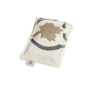 Canadiancat Company Canadian Cat Speelkussen Love Met Catnip Beige / Grijs 10,5X7,5X1 CM