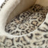 TRIXIE KATTENMAND IGLO LEO  SOFT PLUCHE CREME / PANTERPRINT