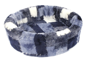 Petcomfort hondenmand bont lapjesdeken blauw 56x50x15 cm - PetSuperXL